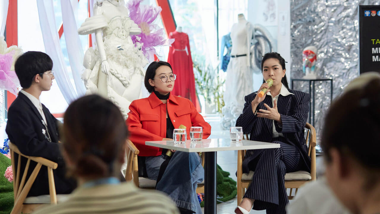 Cho Thuê Bàn Ghế Talkshow Giá Tốt, Đa Dang Mẫu Mã Cho Thuê Bàn Ghế Talkshow Giá Tốt, Đa Dang Mẫu Mã