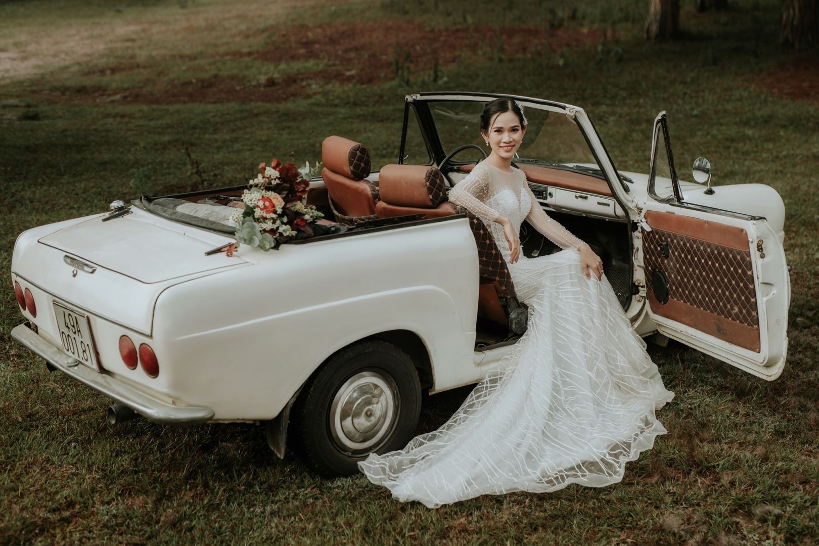 Cho Thuê Xe Cổ Giá Tốt Tại TPHCM