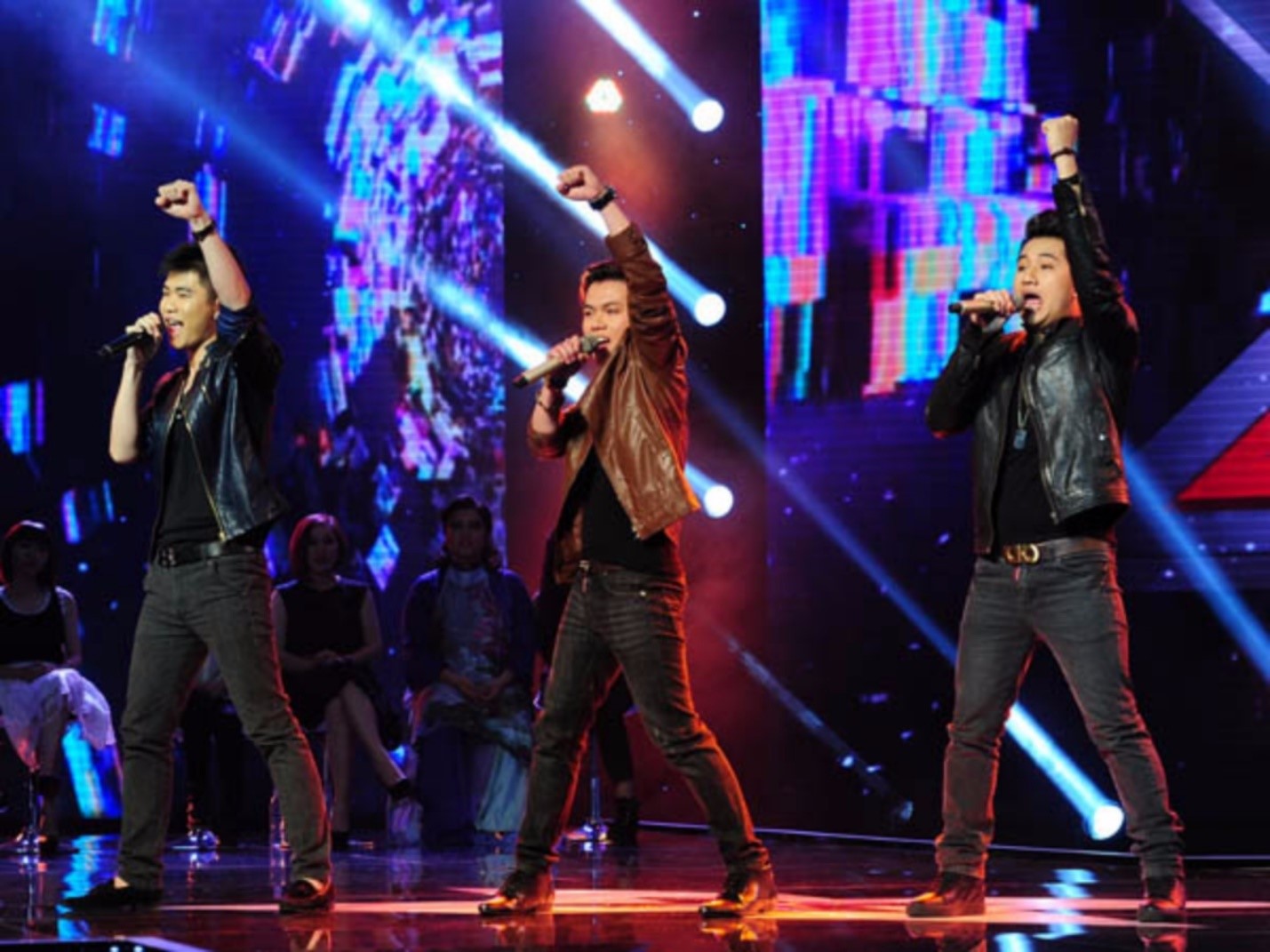 Dịch Vụ Cho Thuê, Cung Cấp Ca Sĩ Chuyên Nghiệp Tại TPHCM