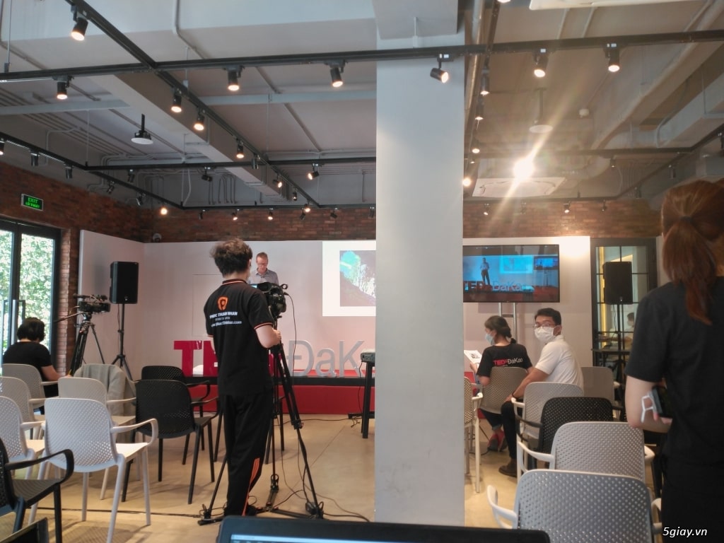 Dịch Vụ Chụp Ảnh Sự Kiện Chuyên Nghiệp