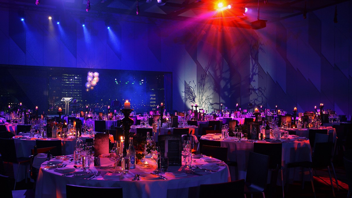 Gala Dinner Là Gì? Ý Nghĩa Và Các Yếu Tạo Nên Một Gala Dinner Thành Công Gala Dinner Là Gì? Ý Nghĩa Và Các Yếu Tạo Nên Một Gala Dinner Thành Công