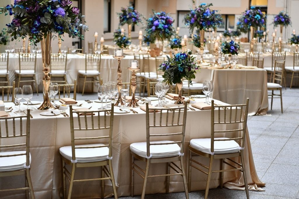 Ghế Tiffany Là Gì? Tại Sao Ghế Tiffany Lại Được Ưa Chuộng