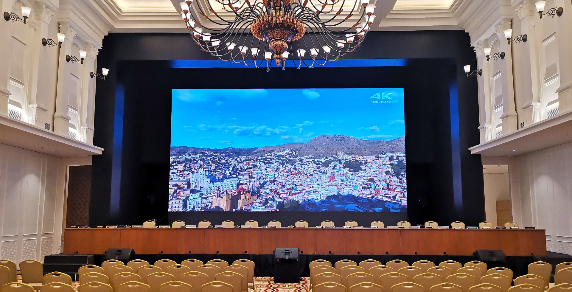 Lựa Chọn Màn Hình LED Sân Khấu Phù Hợp Nhu Cầu: Bí Quyết Tối Ưu Hiệu Ứng Trình Diễn Lựa Chọn Màn Hình LED Sân Khấu Phù Hợp Nhu Cầu: Bí Quyết Tối Ưu Hiệu Ứng Trình Diễn