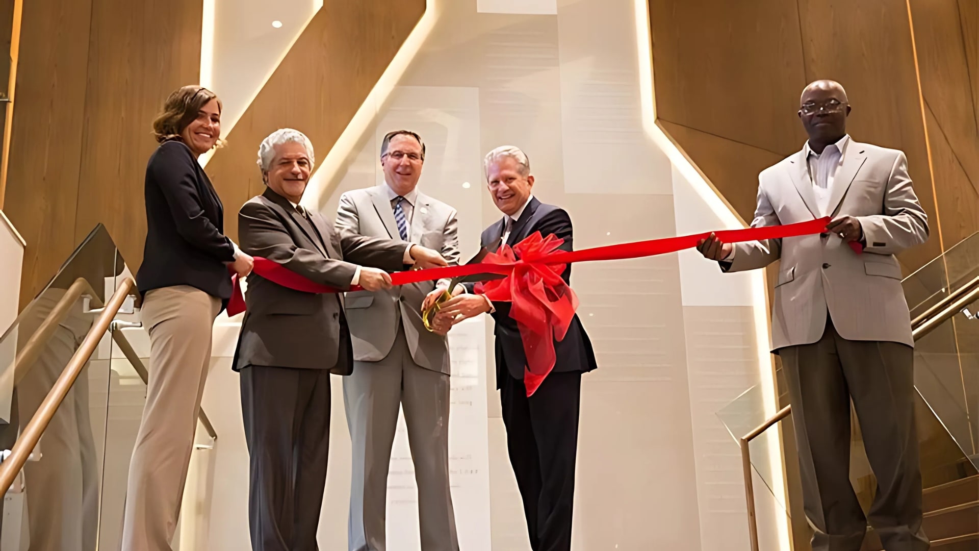 Lưu Ý Khi Tổ Chức Tiệc Khai Trương Để Buổi Lễ Diễn Ra Thành Công Lưu Ý Khi Tổ Chức Tiệc Khai Trương Để Buổi Lễ Diễn Ra Thành Công