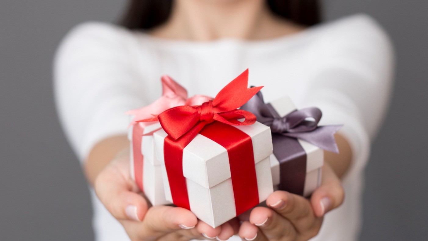 Gợi Ý Quà 20/11 Cho Cô Giáo Thiết Thực, Có Ý Nghĩa