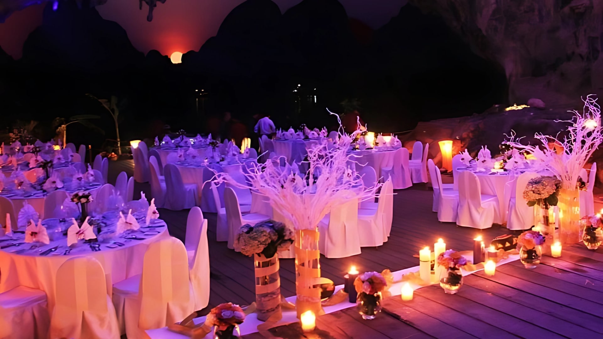 Tại Sao Nên Tổ Chức Tất Niên Công Ty? Ý Nghĩa Và Lợi Ích Không Thể Bỏ Qua