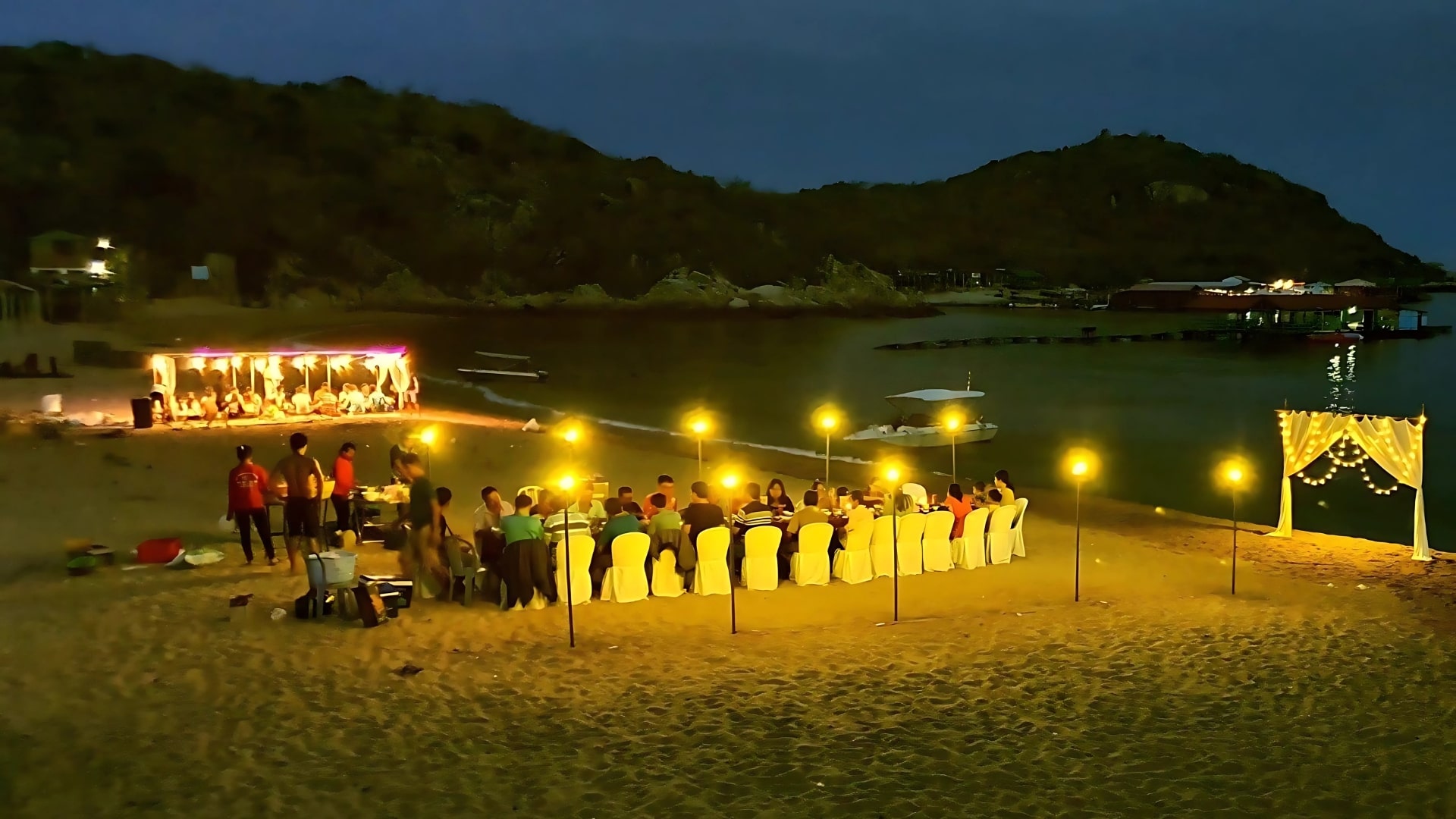 Những Ý Tưởng Tổ Chức Year End Party Giúp Kết Nối Và Ghi Dấu Ấn Những Ý Tưởng Tổ Chức Year End Party Giúp Kết Nối Và Ghi Dấu Ấn