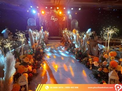 Âm Thanh - Ánh Sáng Tiệc Cưới Tại Caravelle Hotel Âm Thanh - Ánh Sáng Tiệc Cưới Tại Caravelle Hotel